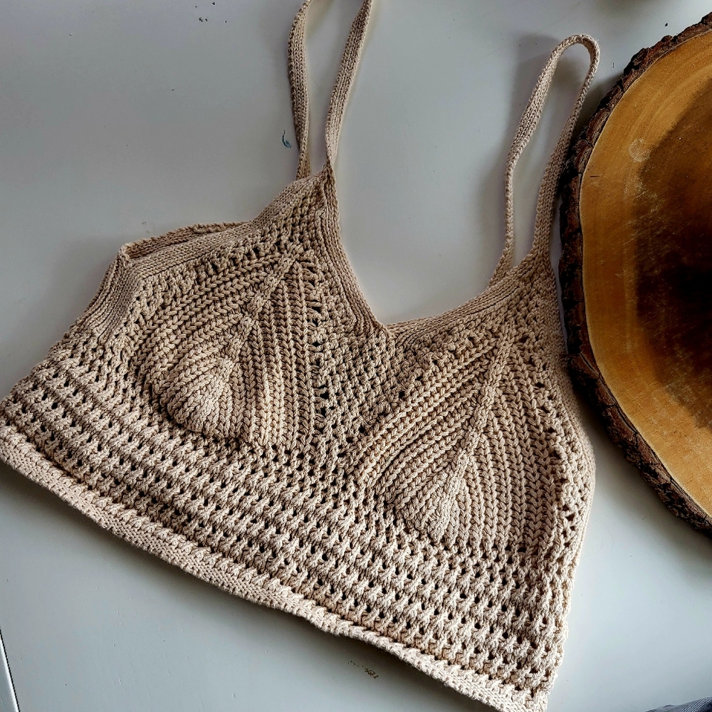 Crochet crop top